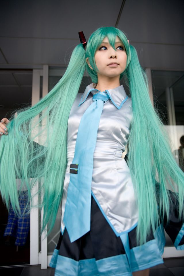 Really Cute Female Japanese Cosplayers (65 pics)