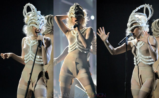 The Most Outrageous Lady Gaga&rsquo;s Costumes (25 pics)