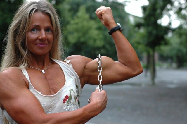 Female Terminators (69 pics)