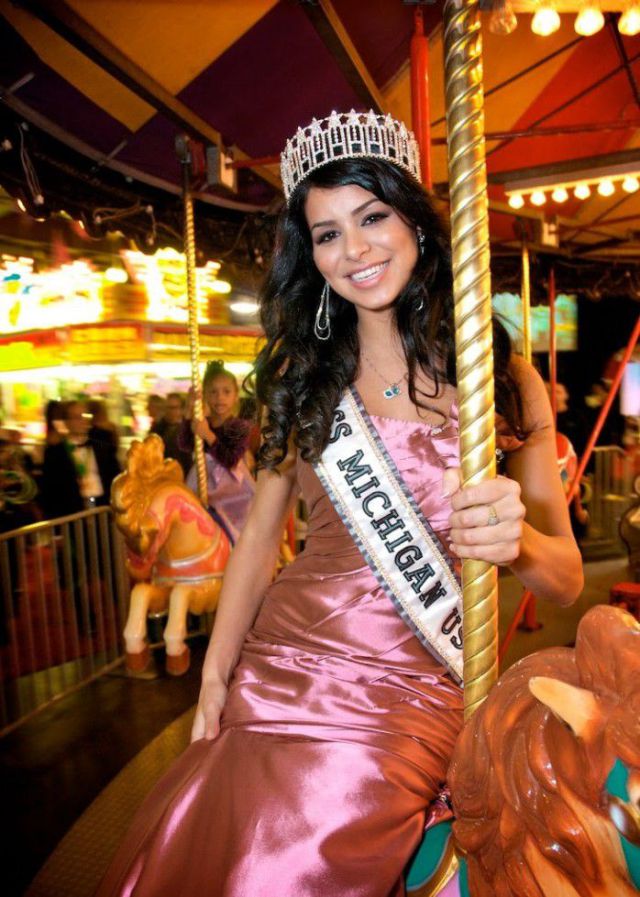 Last 20 Miss USA Winners (20 pics)
