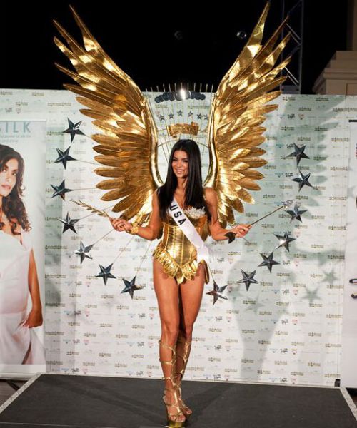 National Costumes at Miss Universe 2010 (30 pics)