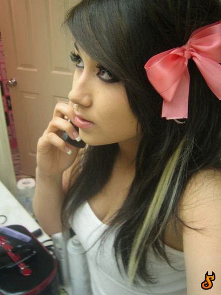 New Selection with Emo Girls (35 pics)