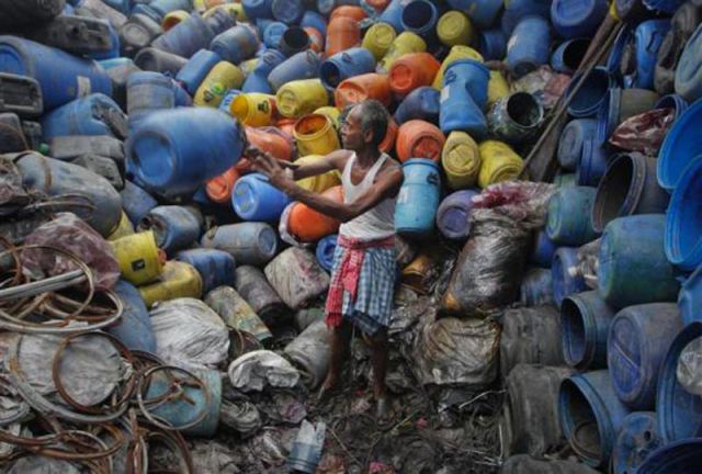 Garbage Around the World