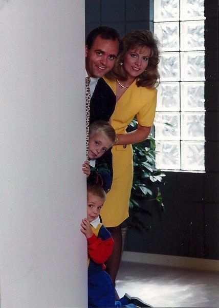 Painfully Awkward Family Vacation Photos