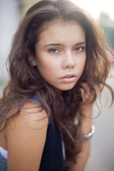 Cute Girls with Brown Eyes