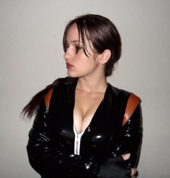 Beautiful Tomb Raider Cosplayers