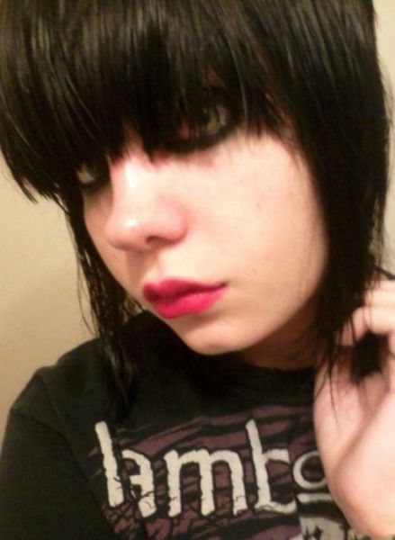 Cute Emo Girls