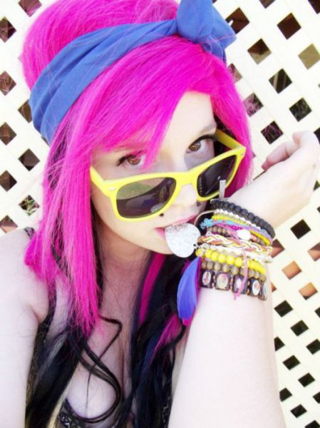 Cute Emo Girls