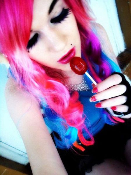 Cute Emo Girls