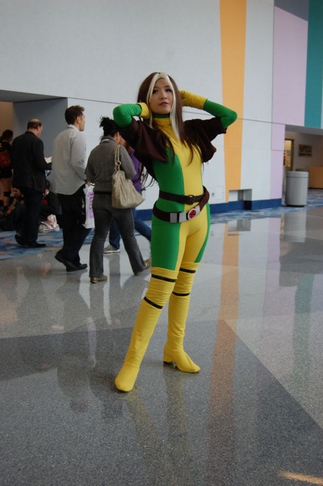 Supreme Cosplay Pics from the WonderCon 2012