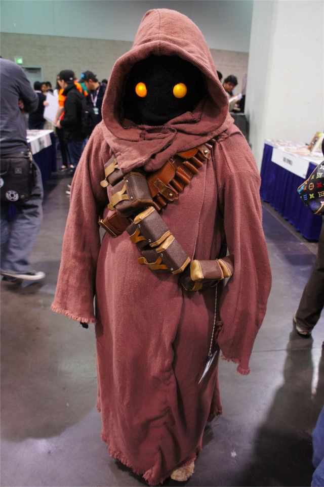 Supreme Cosplay Pics from the WonderCon 2012