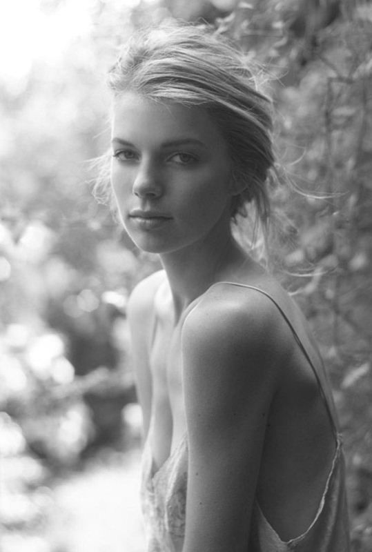 There Are Beautiful Girls Here: Part 4