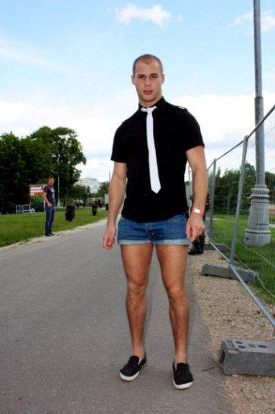 Moscow Men’s Terrible Street Fashion
