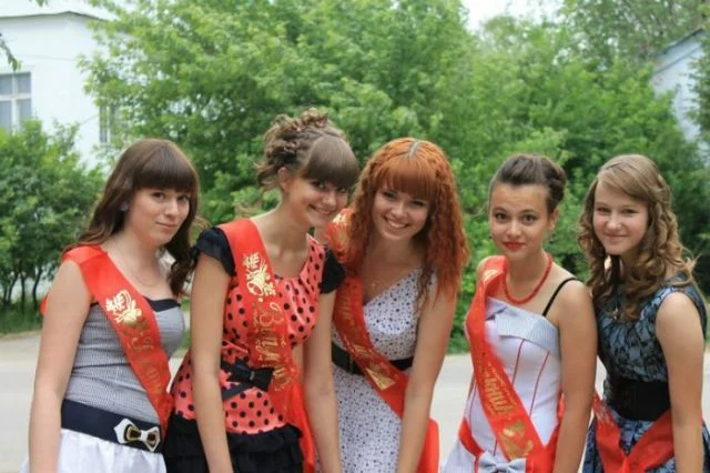 The Cutest 2012 Russian Graduates