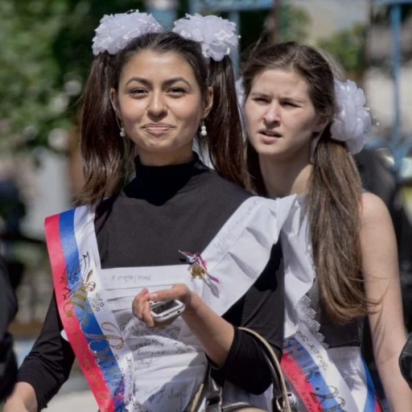 The Cutest 2012 Russian Graduates