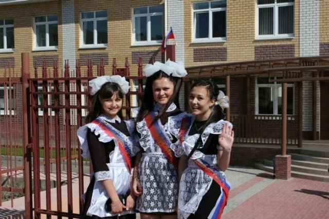 The Cutest 2012 Russian Graduates