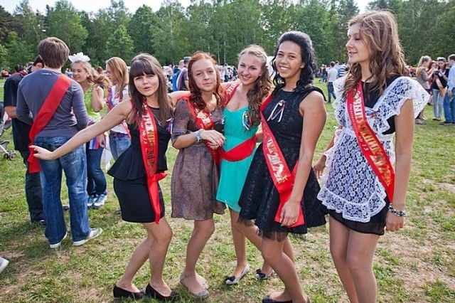 The Cutest 2012 Russian Graduates