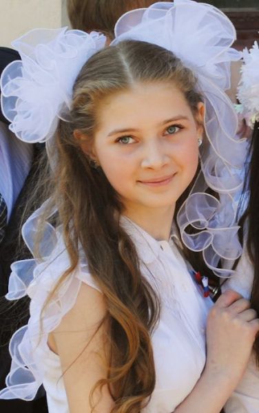 The Cutest 2012 Russian Graduates