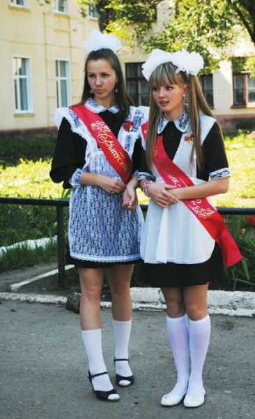The Cutest 2012 Russian Graduates