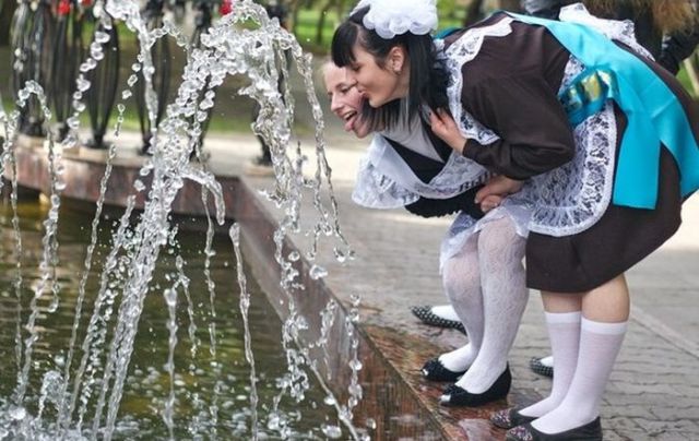 The Cutest 2012 Russian Graduates
