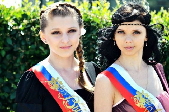 The Cutest 2012 Russian Graduates
