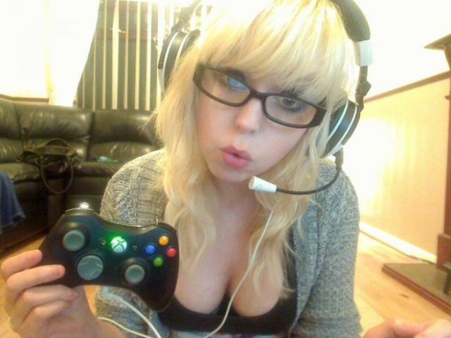 Girls You Want to Game With