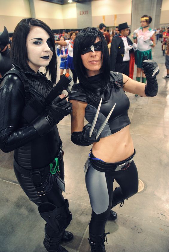 Costumed Cuties of Phoenix Comicon 2012