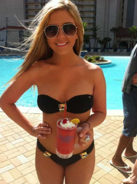 Sexy Beach Babes