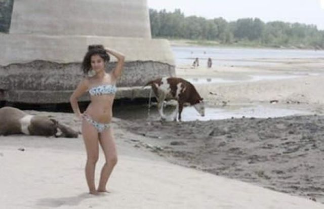 When Photos of Chicks In Bikinis Get Ruined