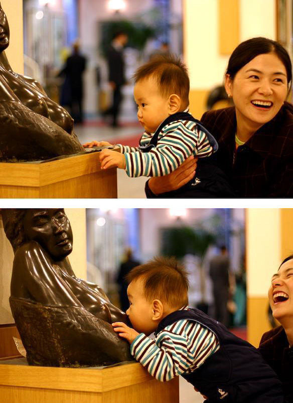 WTF Statue Pawing Pics