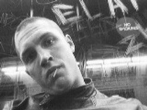 Funny Old MySpace Profile Pics of Tom Hardy