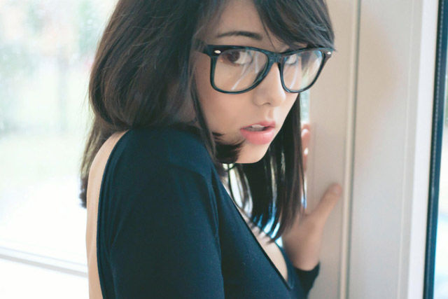Bespectacled Beauties