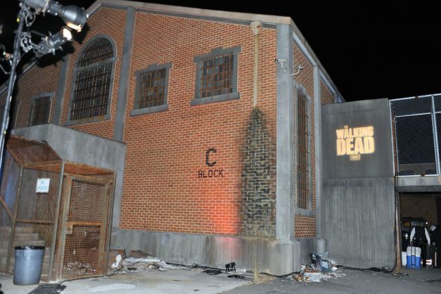 A Creepy Zombie-Invested Prison