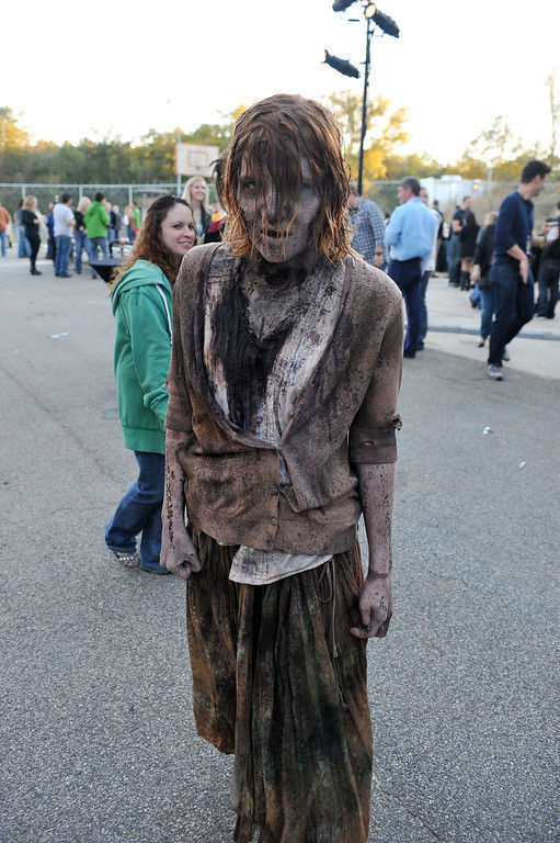 A Creepy Zombie-Invested Prison