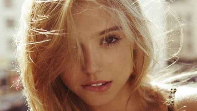 Naturally Beautiful Girls