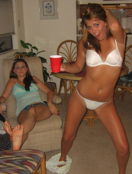 Spring Breakers Know How to Party Hard