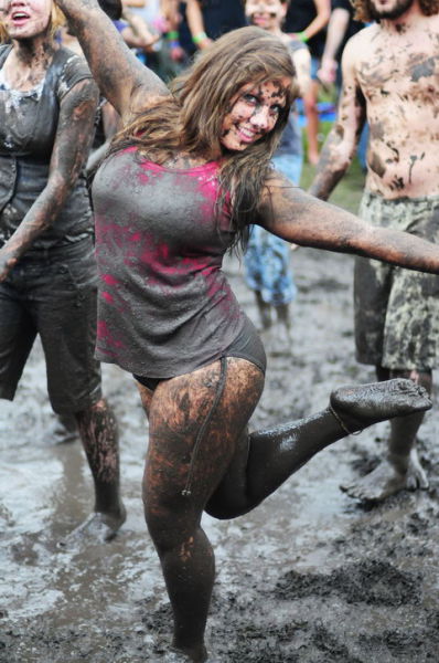 Girls Explore Their Filthy Side