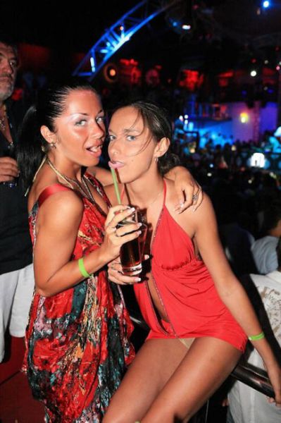 Drunk Girl Alert!