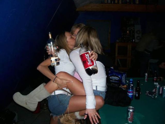 Drunk Girl Alert!