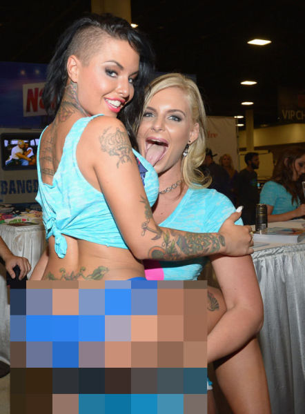 The Racy and Ravishing Girls of Exxxotica 2013