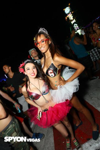 The Electrifying Ladies of the Electronic Daisy Festival in Las Vegas