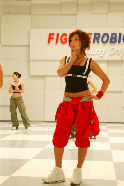 How Old Do You Think This Cute Girl Is?