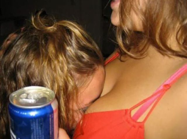 Motorboating Really Rocks