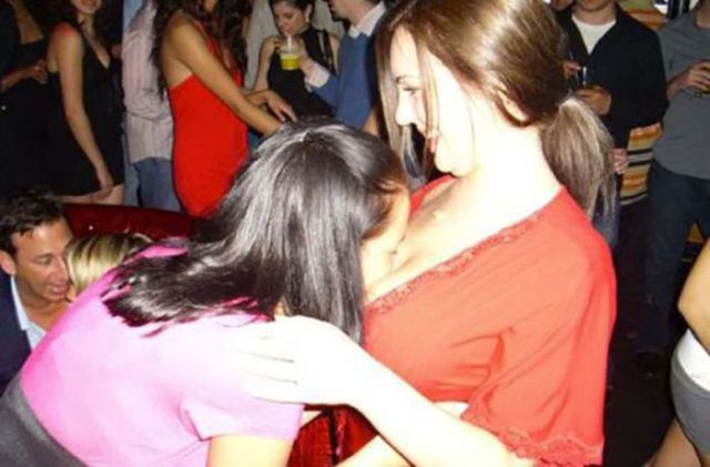 Motorboating Really Rocks