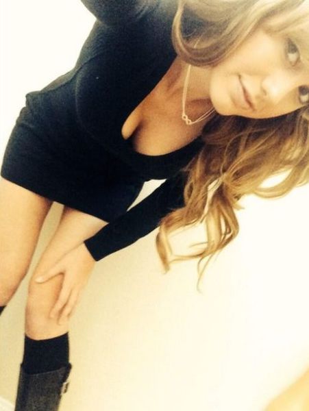 Charlie Sheen’s Porn Star Fiancé Brett Rossi