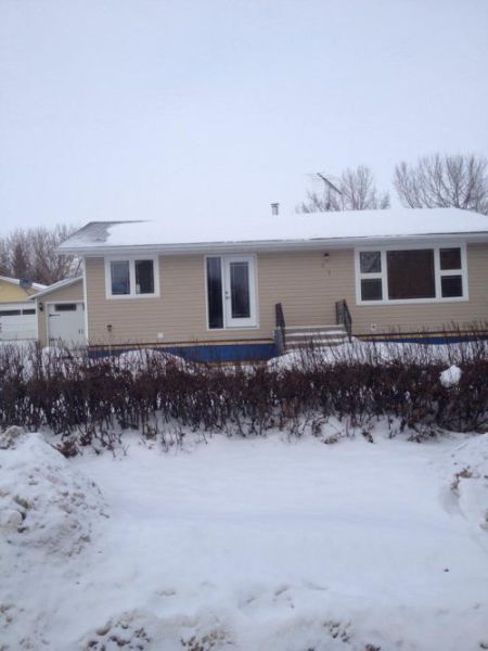 These Construction Workers Should Be Fired Immediately