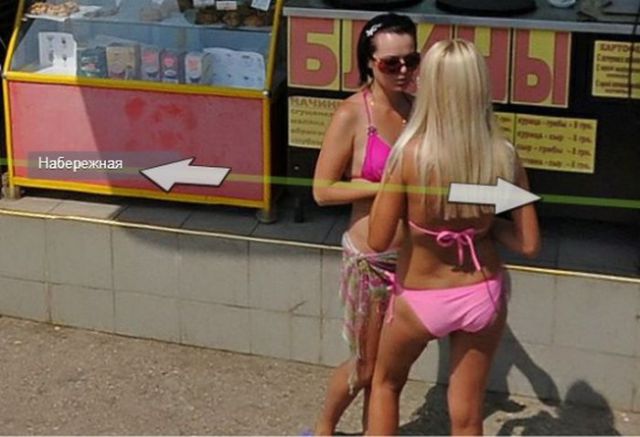 Sexy Ladies Get Caught on Google Street View