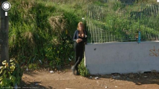 Sexy Ladies Get Caught on Google Street View