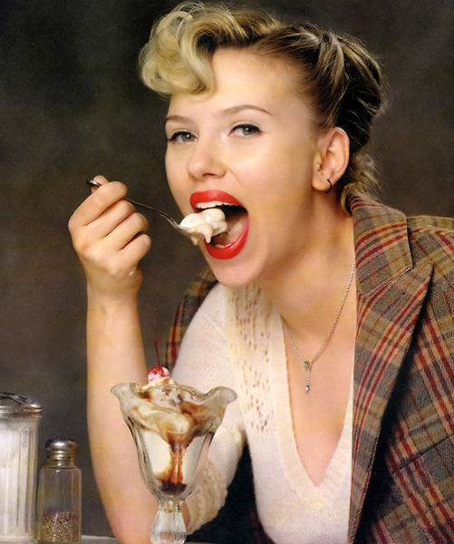 Babes Looking Hot While Eating Ice Cream