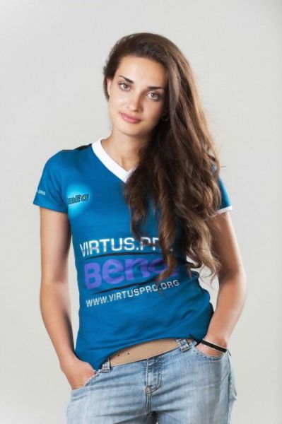 A Video Game Vixen